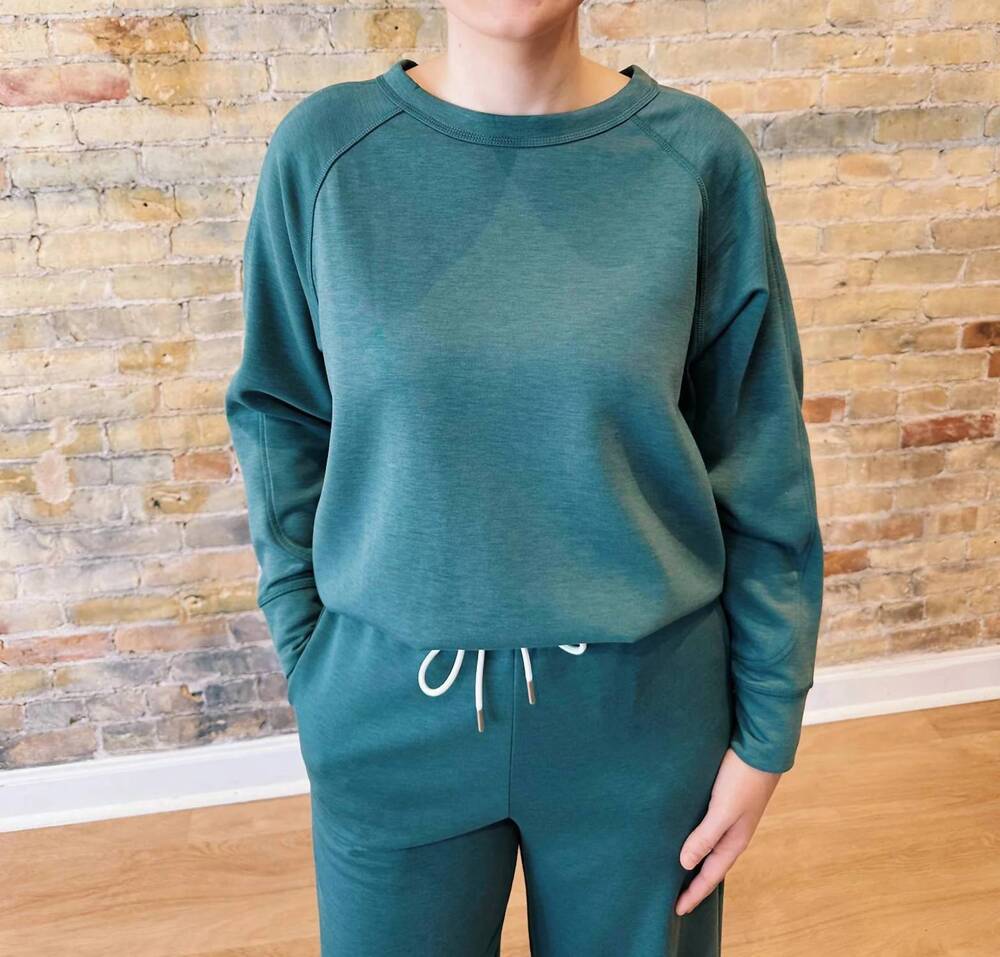 NEW ZENANA chloe sweatshirt in jade